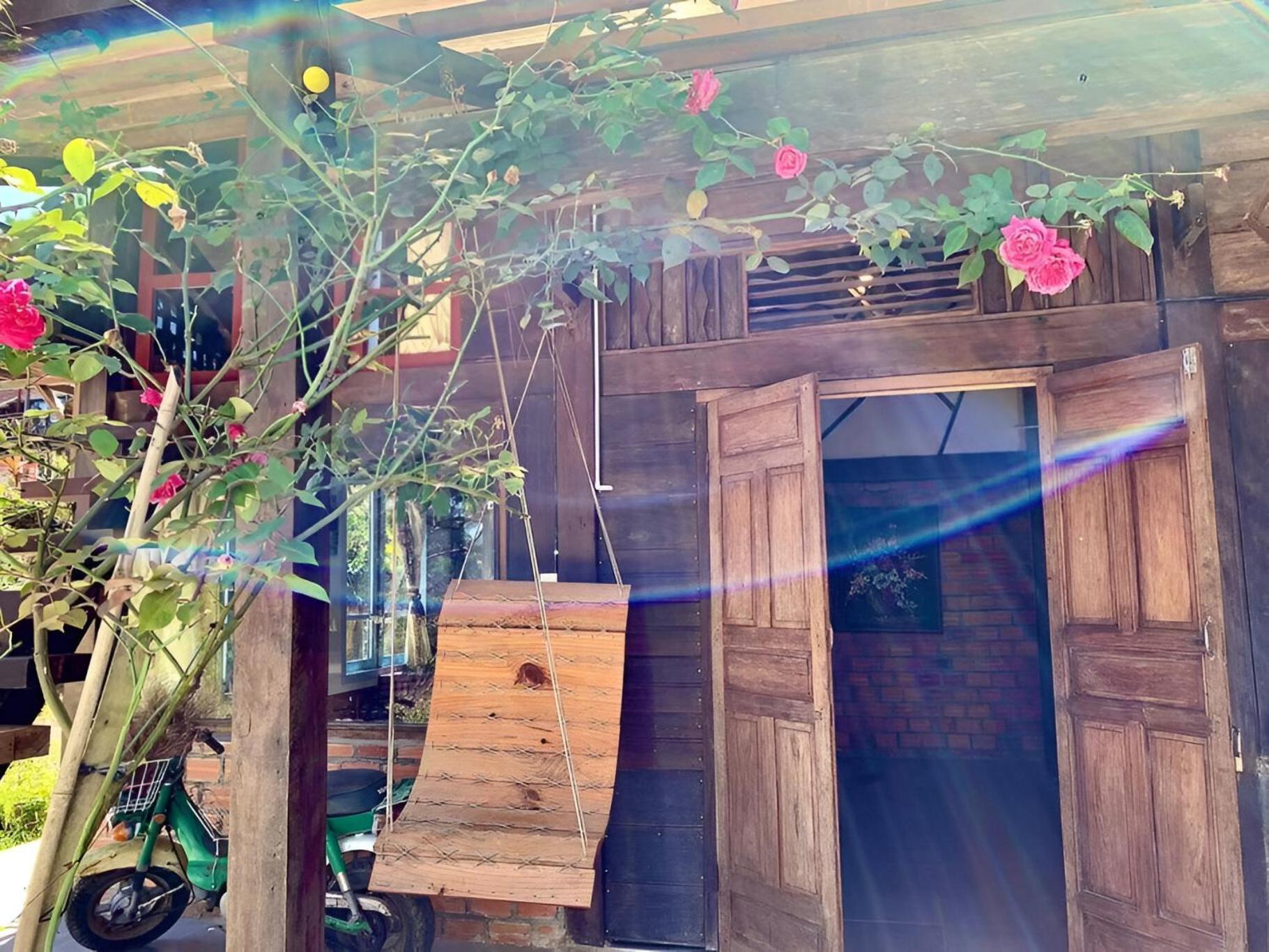 Romantic House 2 On A Pine Hill Chalet Da Lat